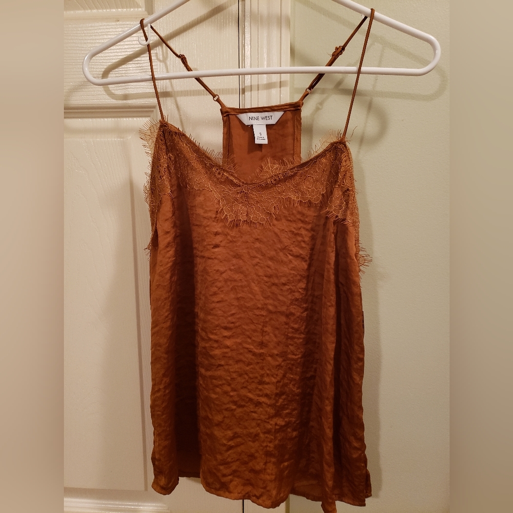 Nine West | New with tags| small brown scrappy tank